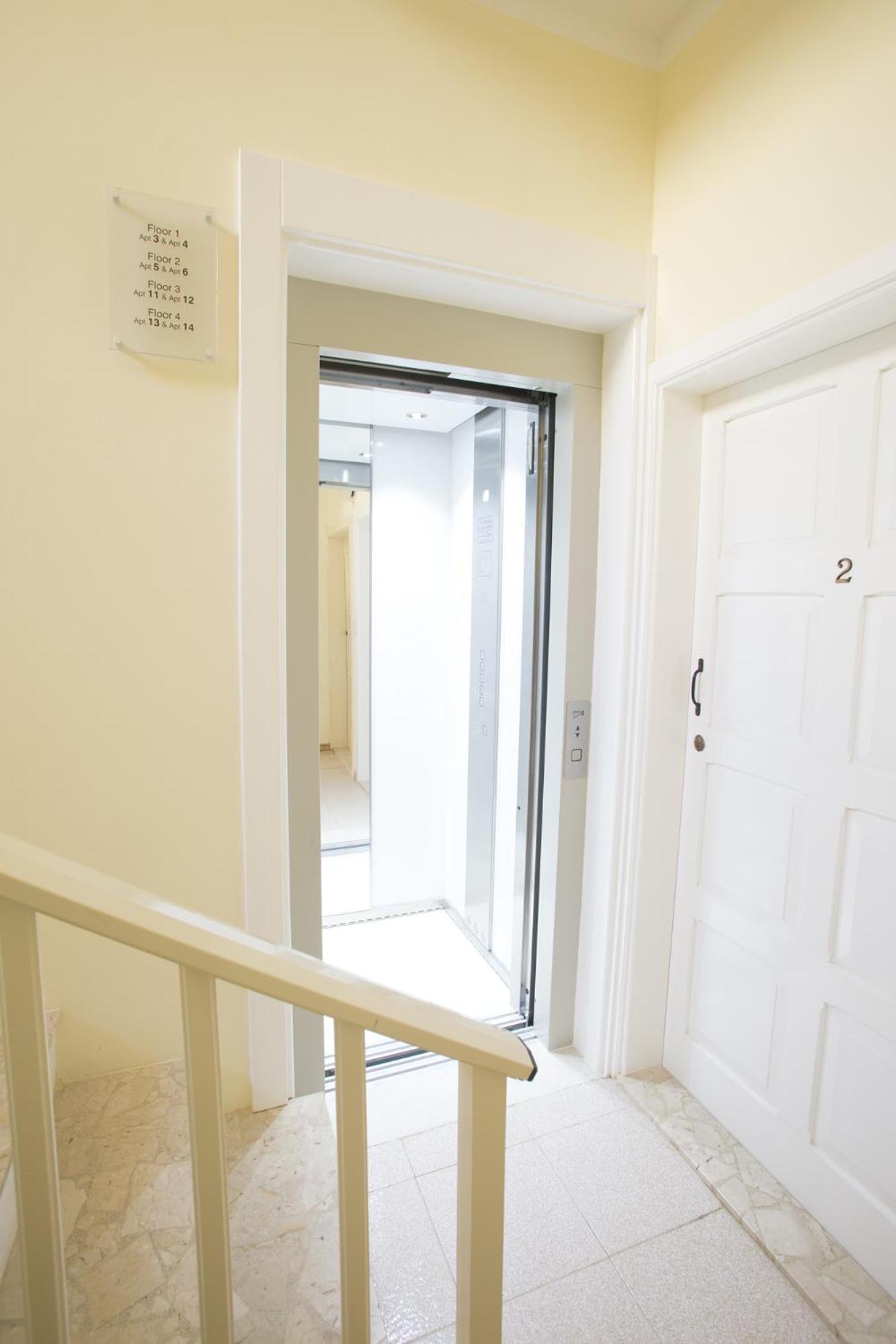 Dolphin Court Apartament