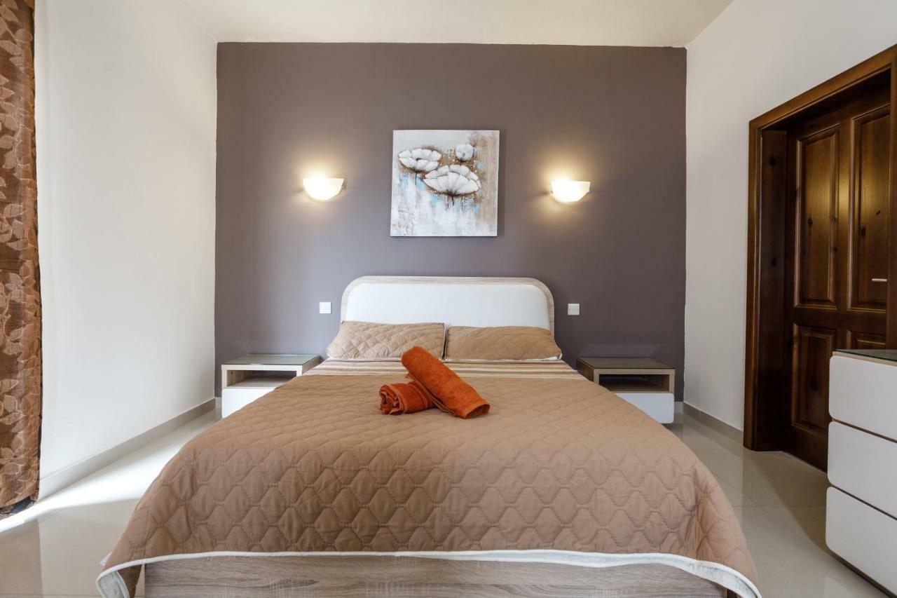 Apartament Dolphin Court *